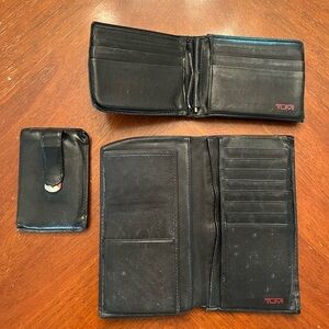 Black Tumi wallet collection!